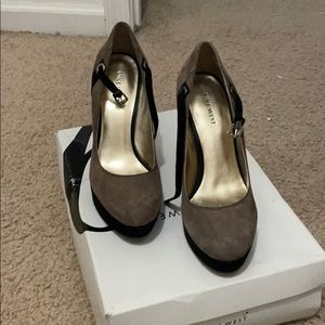 Cute color block pumps